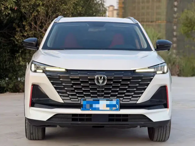 Changan CS55 Plus — Фото автомобиля 2