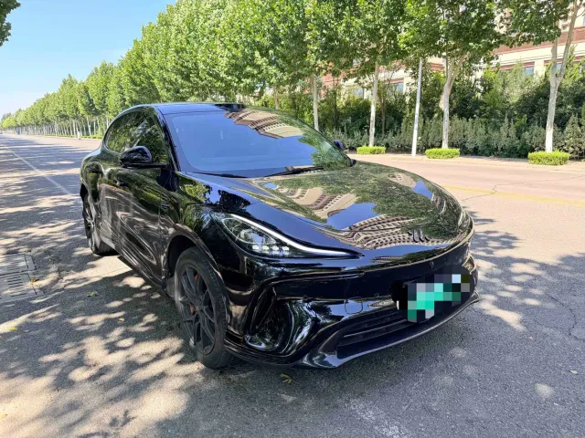 IM Motors LS6 — Фото автомобиля 10