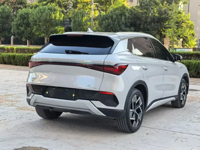 BYD Yuan PLUS — Фото автомобиля 9