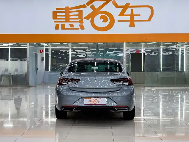 Buick Regal — Фото автомобиля 22