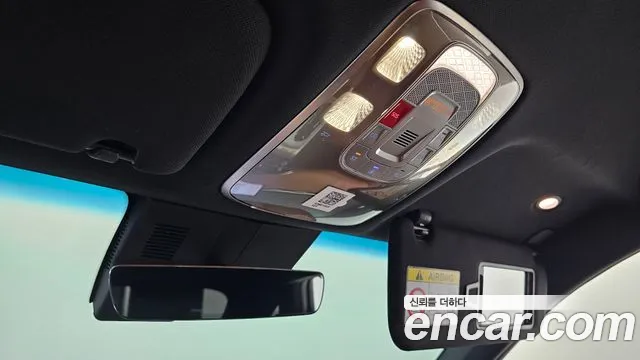 Genesis GV70 2.5T Бензин AWD — Фото автомобиля 30