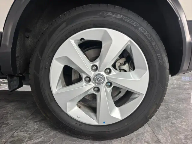 Nissan Qashqai — Фото автомобиля 14