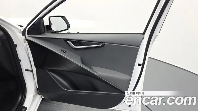 Kia Niro The All New Niro Signature — Фото автомобиля 24
