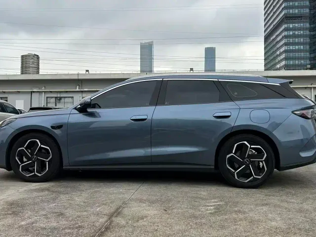 BYD Seal 06 DM-i Touring — Фото автомобиля 11