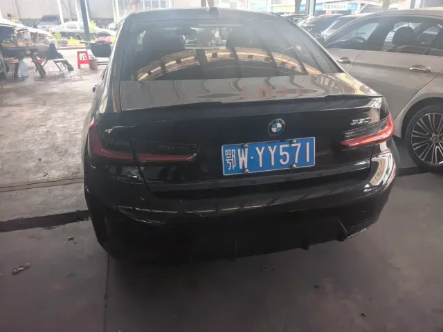 BMW 3 Series — Фото автомобиля 8