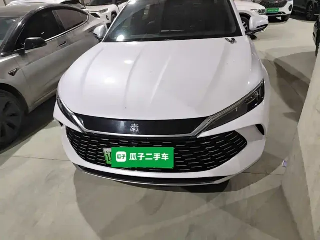 BYD Qin L — Фото автомобиля 2