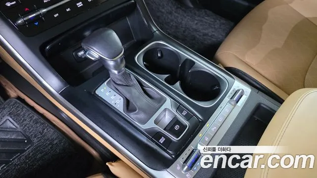Kia Canival Carnival 4 поколение 9 мест Prestige — Фото автомобиля 9