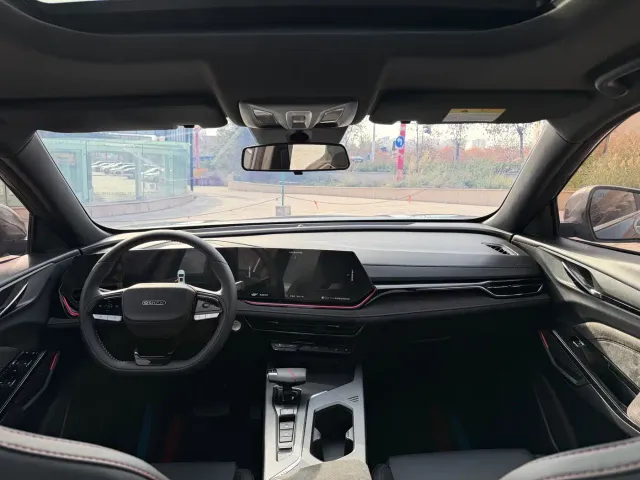 Changan X5 Plus — Фото автомобиля 6