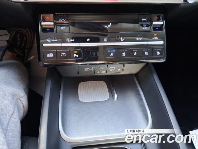 Hyundai Grandeur Grandeur (GN7) — Фото автомобиля 14