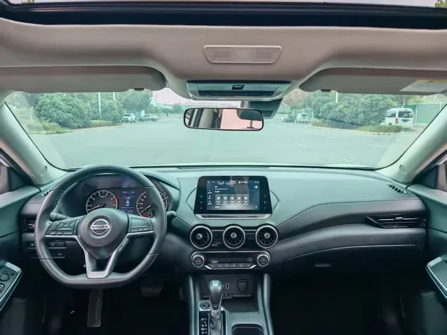 Nissan Sylphy — Фото автомобиля 10