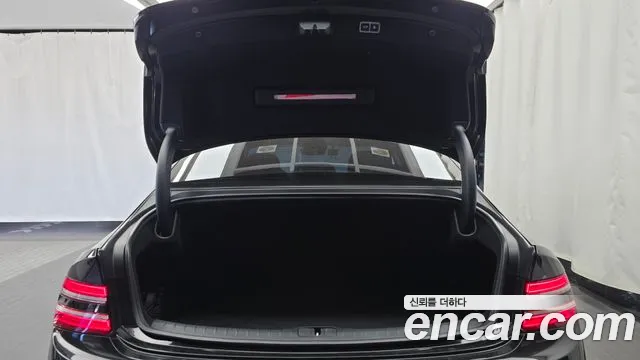 Genesis G80 RG3 — Фото автомобиля 24