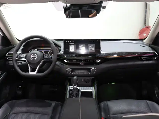 Nissan Teana — Фото автомобиля 12