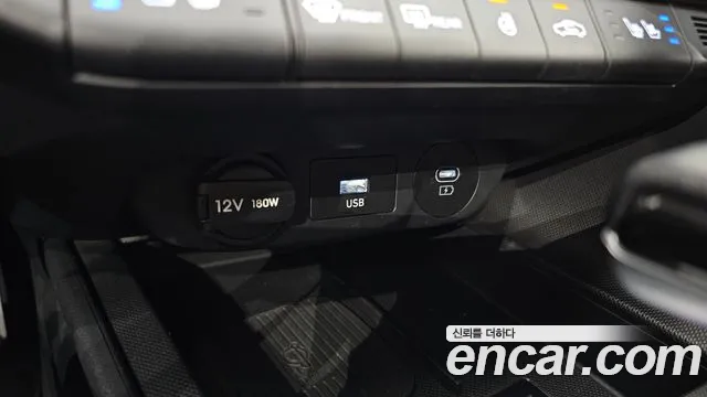 Hyundai Avante CN7 — Фото автомобиля 30