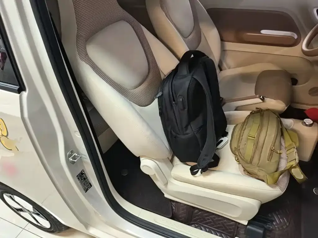Wuling Motors Hongguang MINIEV 2024 3rd Gen 215km Advanced — Фото автомобиля 24