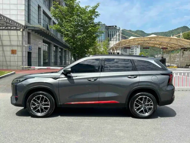 Changan CS75 Plus — Фото автомобиля 7
