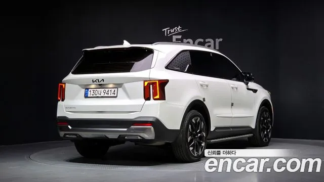 Kia Sorento Новый Sorento 4 поколение Бензин 2.5T 2WD — Фото автомобиля 2