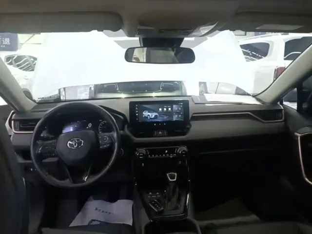 Toyota Wildlander — Фото автомобиля 17
