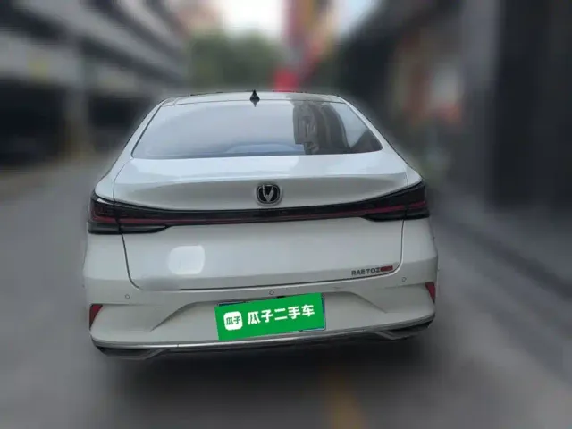 Changan Raeton Plus — Фото автомобиля 3