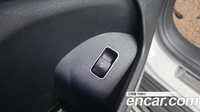 Mercedes-Benz GLS-Class — Фото автомобиля 29