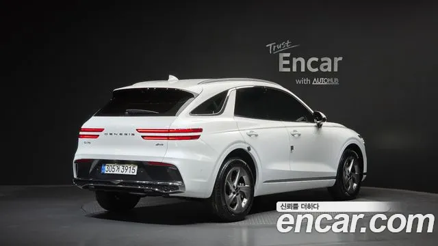 Genesis GV70 — Фото автомобиля 2
