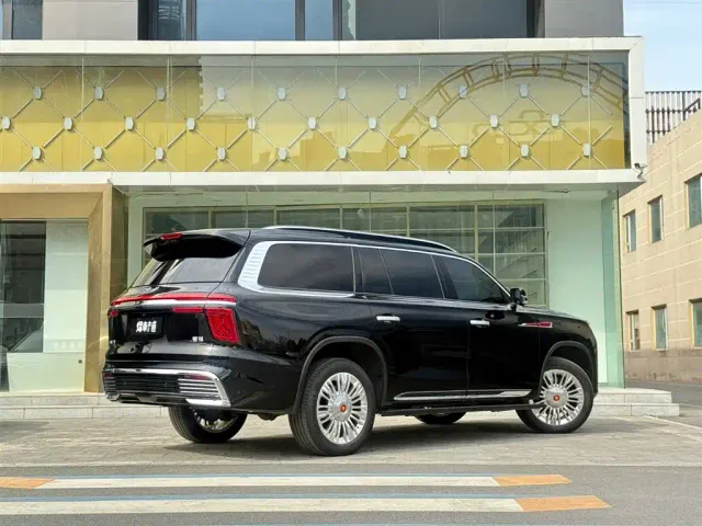 Hongqi Guoyao — Фото автомобиля 3