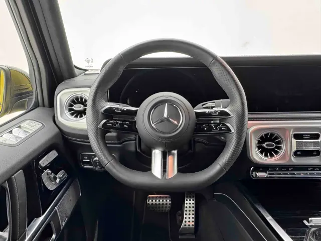 Mercedes-Benz G-Class — Фото автомобиля 21