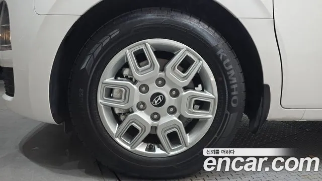 Hyundai Staria Новый Staria L3.5 Карго 3 места — Фото автомобиля 5