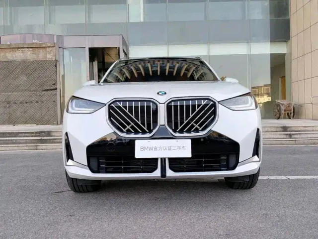 BMW X3 — Фото автомобиля 2