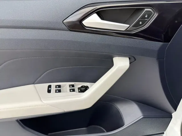Volkswagen Tharu — Фото автомобиля 7