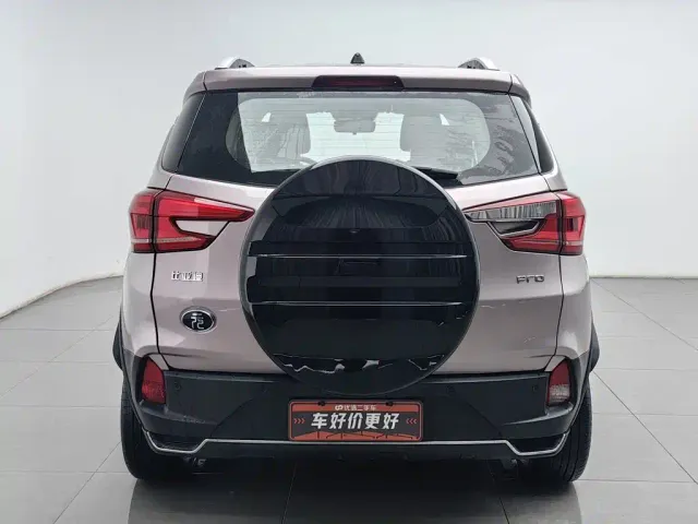 BYD Yuan Pro — Фото автомобиля 4