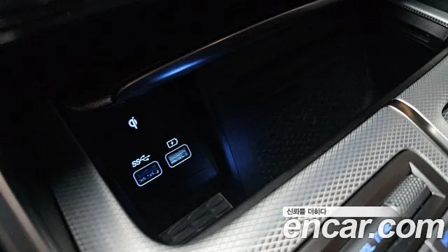 Genesis GV80 — Фото автомобиля 29