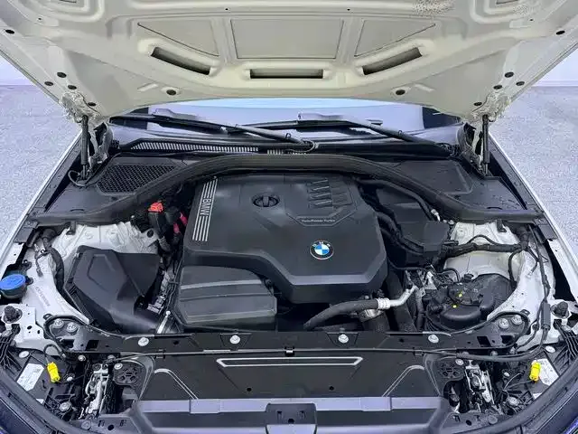 BMW 3 Series — Фото автомобиля 5
