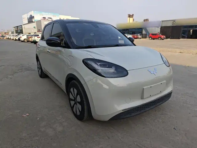 Wuling Bingo — Фото автомобиля 3