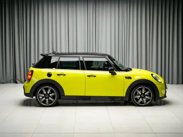 MINI Hatch — Фото автомобиля 4