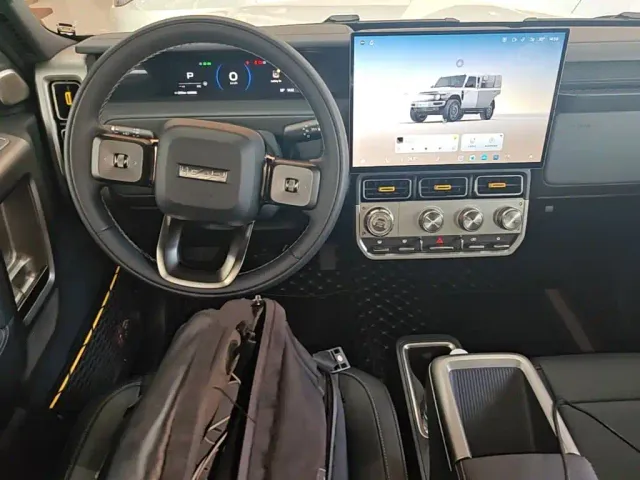 iCAR V23 — Фото автомобиля 9
