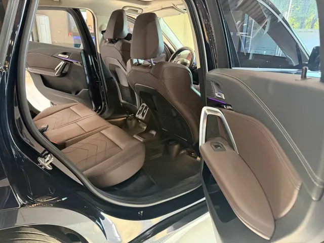 BMW X1 — Фото автомобиля 10