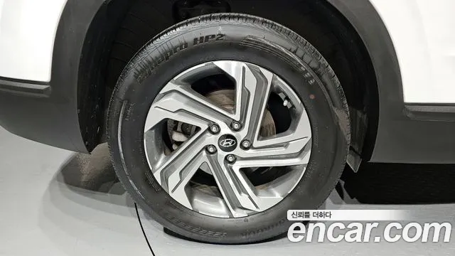 Hyundai Santafe Новый Santa Fe Дизель 2.2 2WD — Фото автомобиля 5