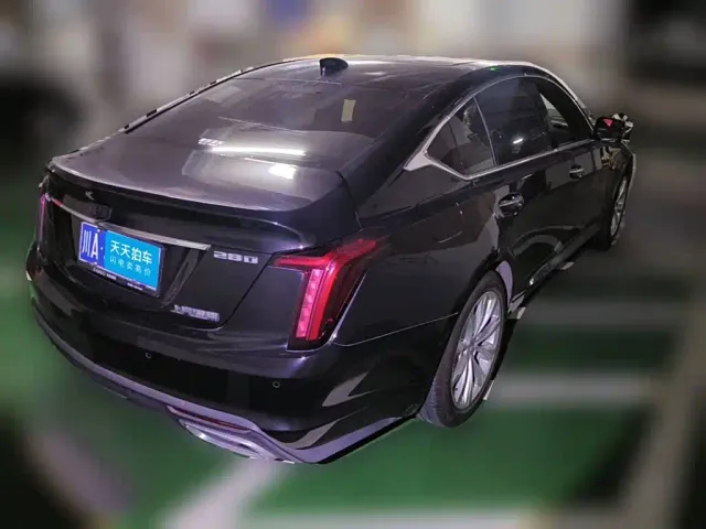 Cadillac CT5 — Фото автомобиля 2