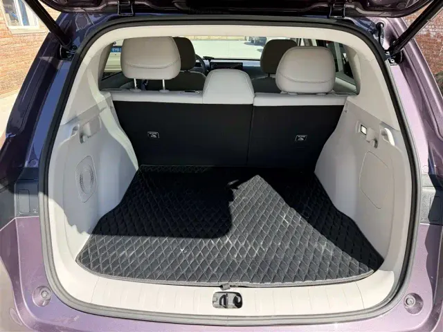 Leapmotor B10 — Фото автомобиля 20