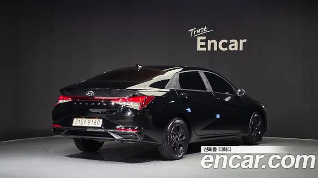 Hyundai AVANTE Avante (CN7) — Фото автомобиля 2