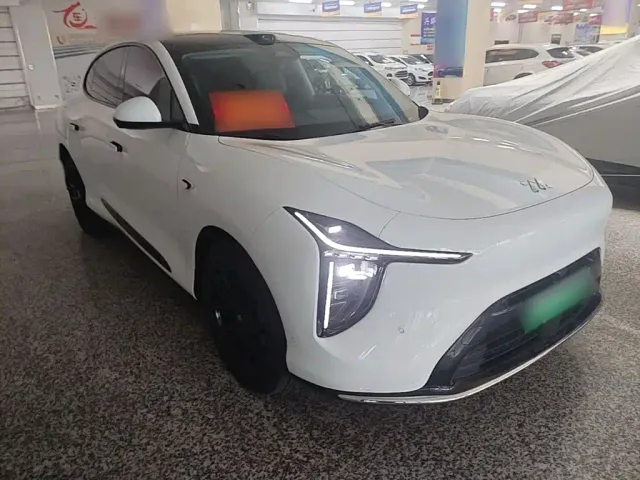 IM Motors LS6 — Фото автомобиля 3