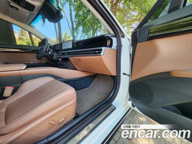 Hyundai Grandeur GN7 — Фото автомобиля 14