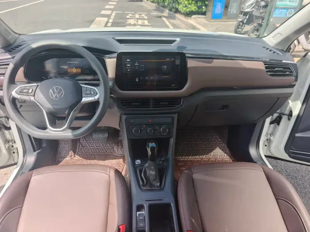 Volkswagen Tharu — Фото автомобиля 6