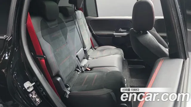 Mercedes-Benz GLB-Class — Фото автомобиля 11