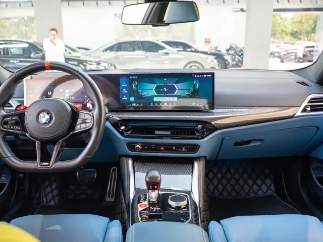 BMW M4 — Фото автомобиля 8