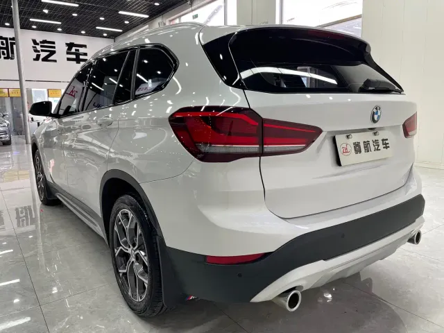 BMW X1 — Фото автомобиля 6