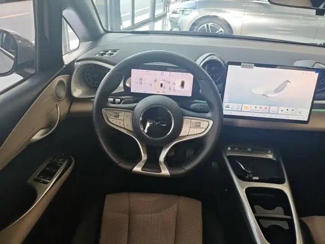 BYD Dolphin — Фото автомобиля 10
