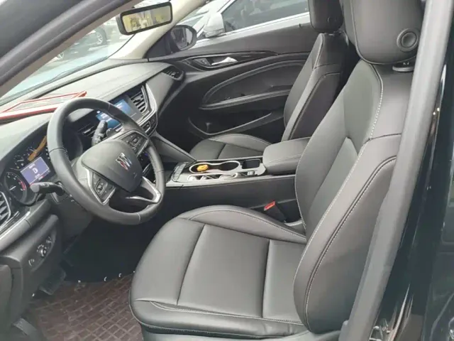 Buick Regal — Фото автомобиля 14