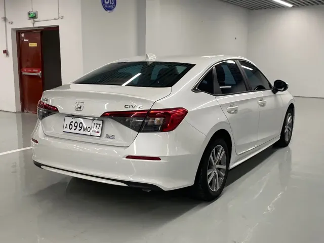 Honda Civic — Фото автомобиля 12