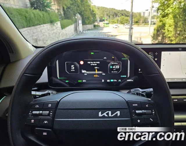 Kia EV4 — Фото автомобиля 17
